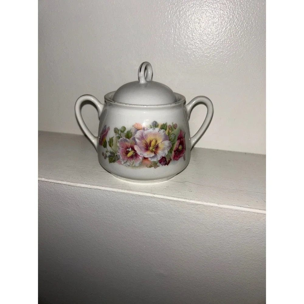 Vintage Germany Porcelain Lidded Sugar Bowl Floral Pansy Gold Trim 122